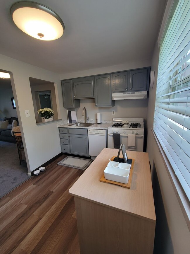 Interior Photo - Cloverleaf Village Apartments