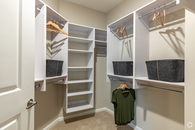 2HAB, 2BA - 1,207 ft² - The Jade at Avondale