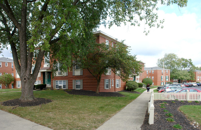 Building Photo - University Village