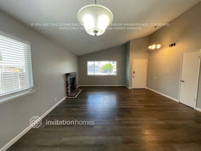 Foto del edificio - 1024 Winters Way