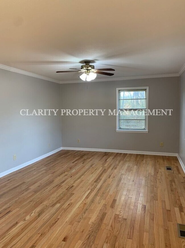 Foto del edificio - 142 Byrd Rd NE