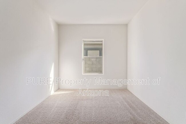 Building Photo - 43687 Buckhorn Trl
