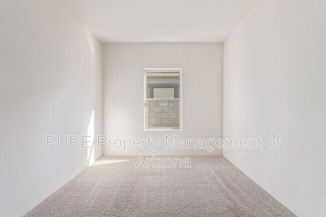 Foto del edificio - 43687 Buckhorn Trl