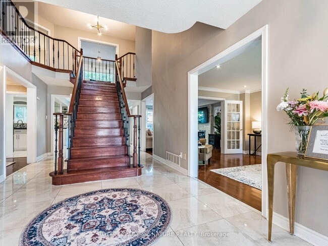 Photo du bâtiment - 1206 Glenashton Dr