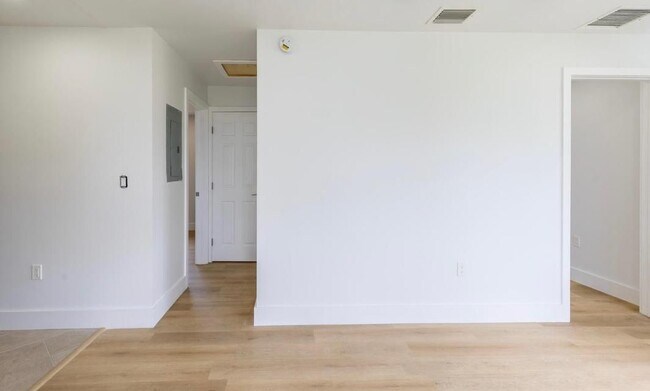 Foto del edificio - 2921 NW 11th St