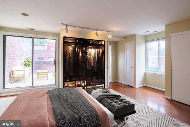 Foto del edificio - 801 Addison St