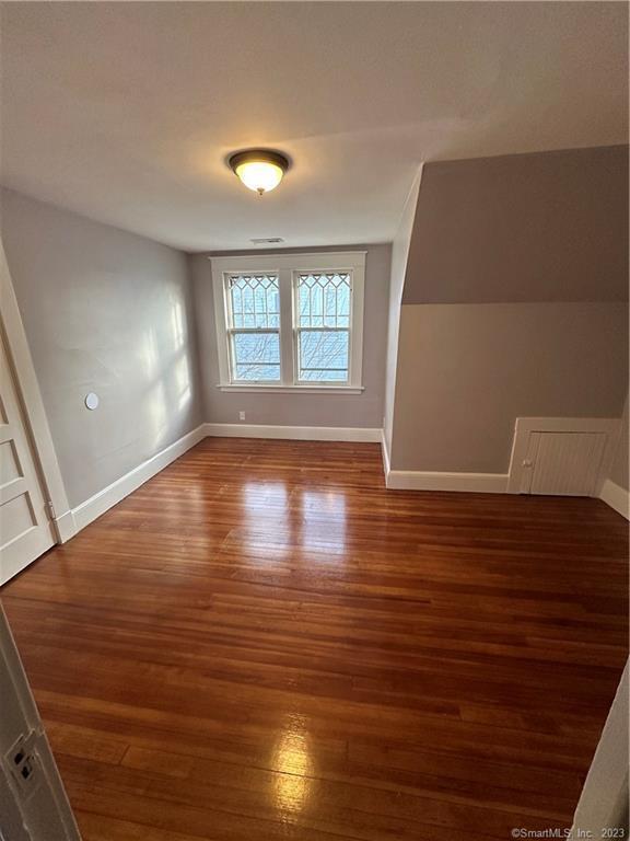 Building Photo - 245 Quinnipiac St