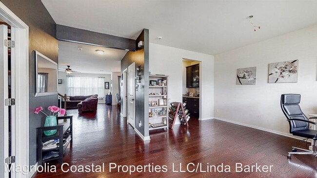 Building Photo - 4 br, 2.5 bath House - 120 Sail Maker Lane