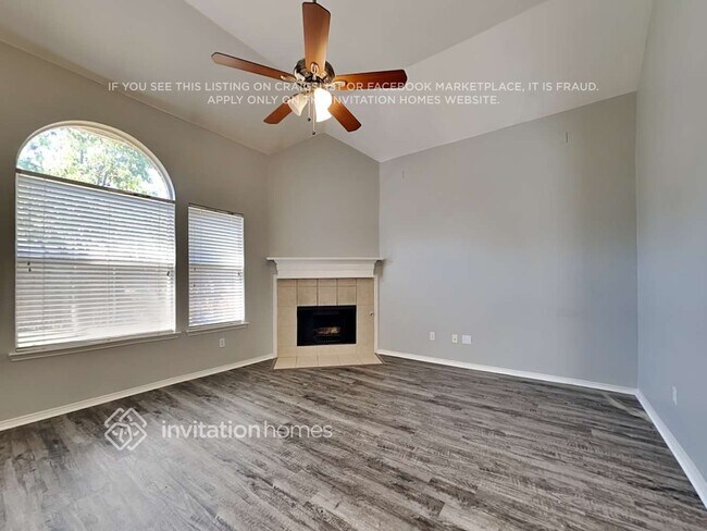 Foto del edificio - 5641 Norris Dr