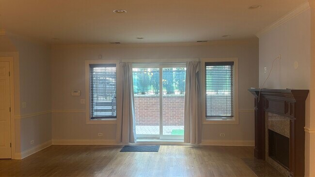 Foto del edificio - 4332 N Ashland Ave