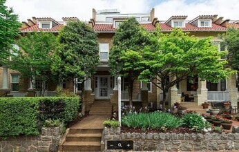 Building Photo - 3409 R St NW