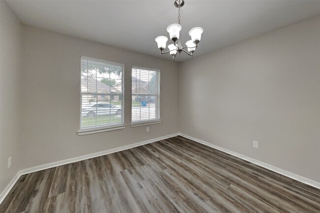 Foto del edificio - 4614 Bridgestone Path Dr