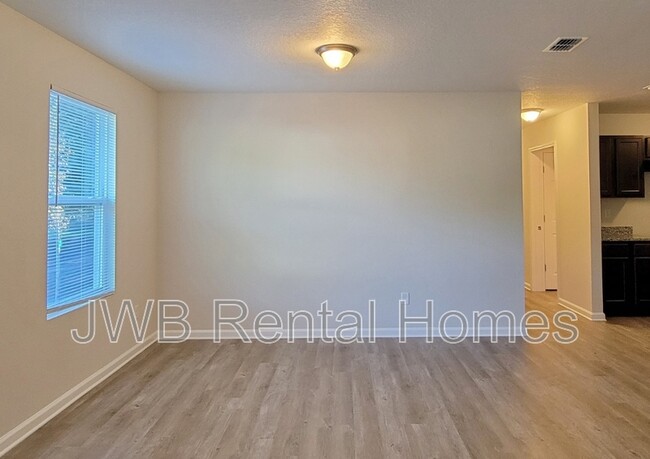 Building Photo - 8011 Mattox Ave
