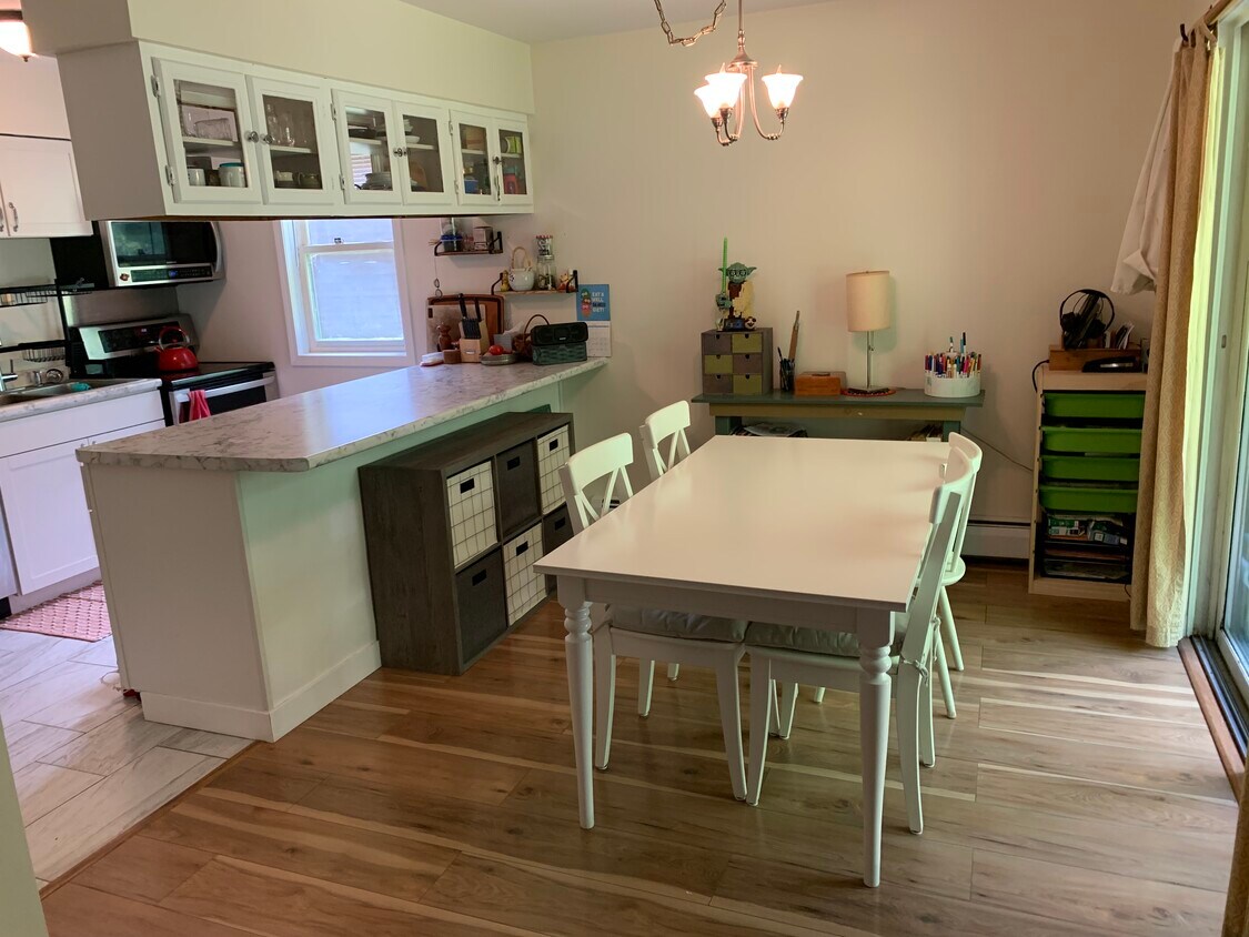 25 Baycrest Dr Unit 207, South Burlington, VT 05403 Condo for Rent in