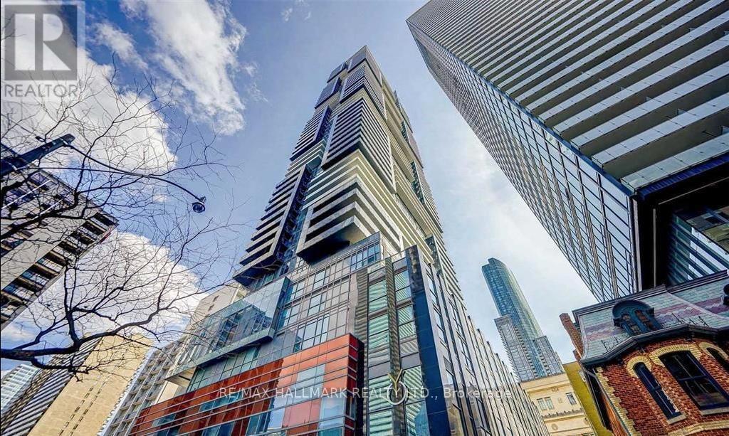 Photo principale - 7-1017 Grenville St