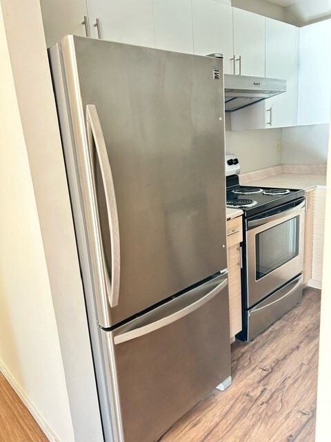 Building Photo - 832 Fisgard St