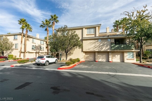 Building Photo - 7143 S Durango Dr