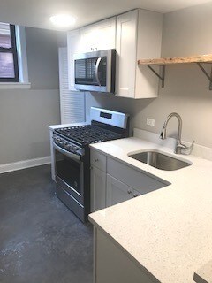 Foto del edificio - 5003 N Ashland Ave