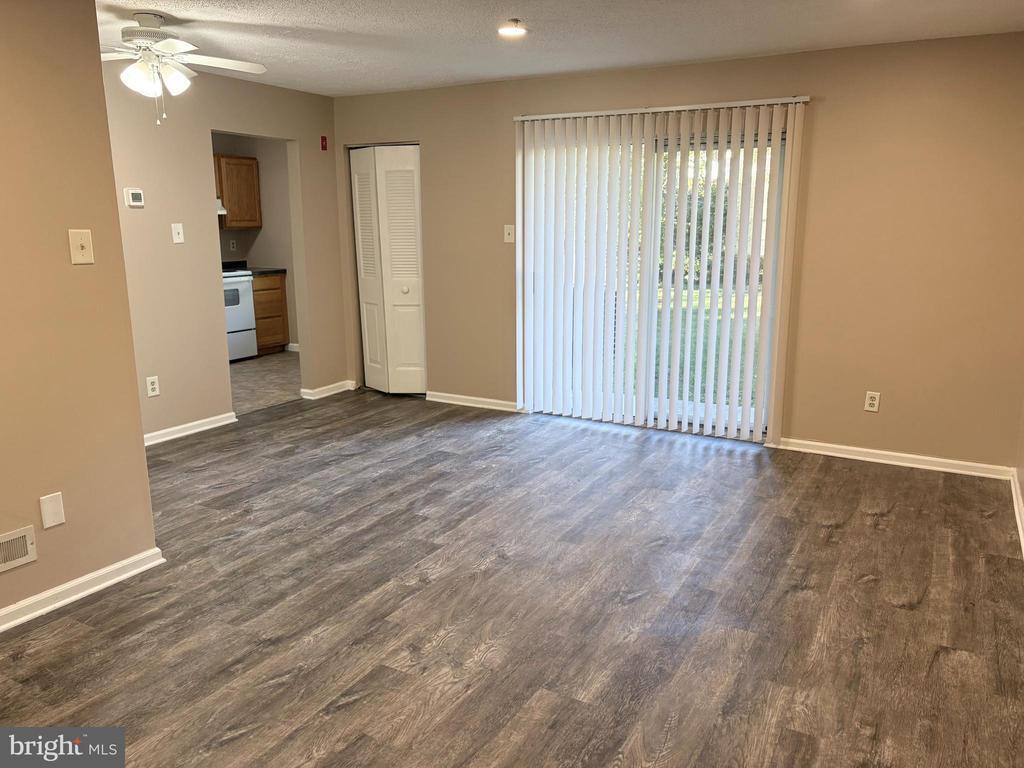 Foto principal - 221 Highland Blvd