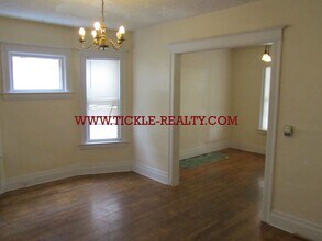Building Photo - 537-539-539 Meigs St