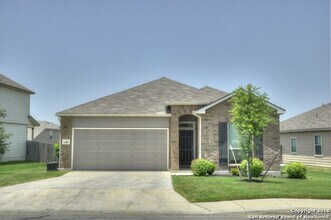 Building Photo - 11407 Oaks Hike
