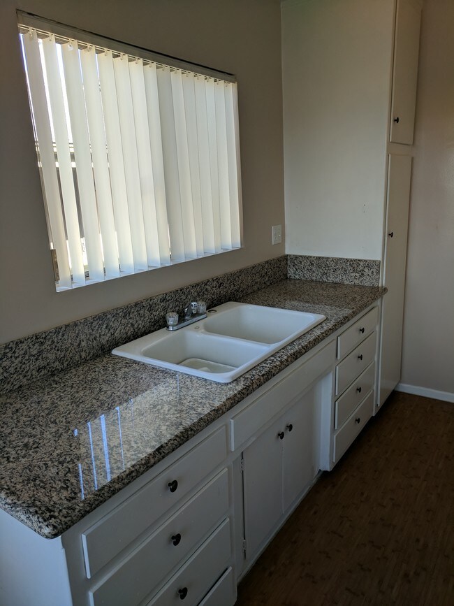 Building Photo - 1511 Artesia Blvd