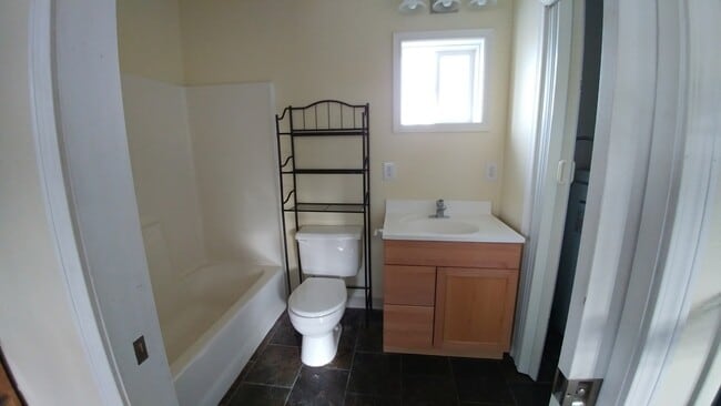 Foto del edificio - 1 Bedroom 1 Bathroom House