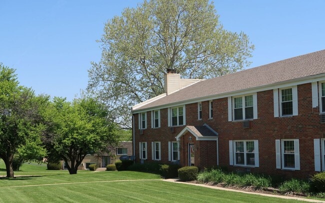 Interior Photo - The Arbors