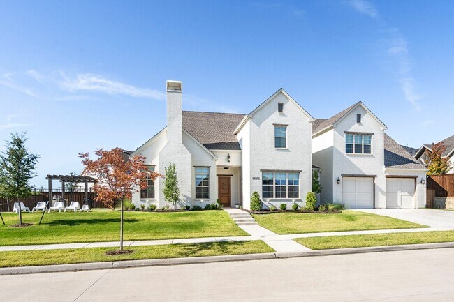 Building Photo - Custom Built in Walsh Ranch