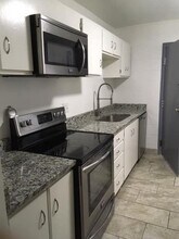 Building Photo - 334 W 200 N