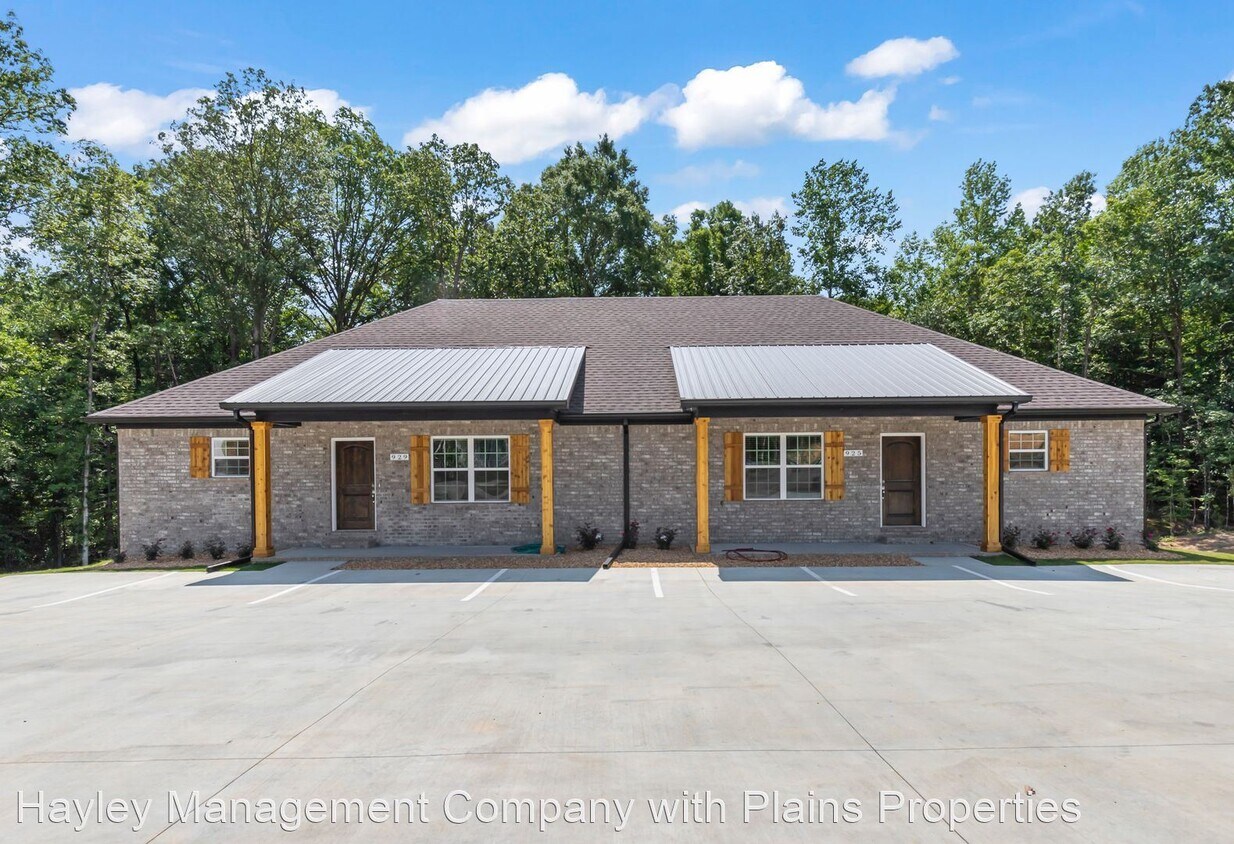 Foto principal - 4 br, 4.5 bath House - 929 Logan Court