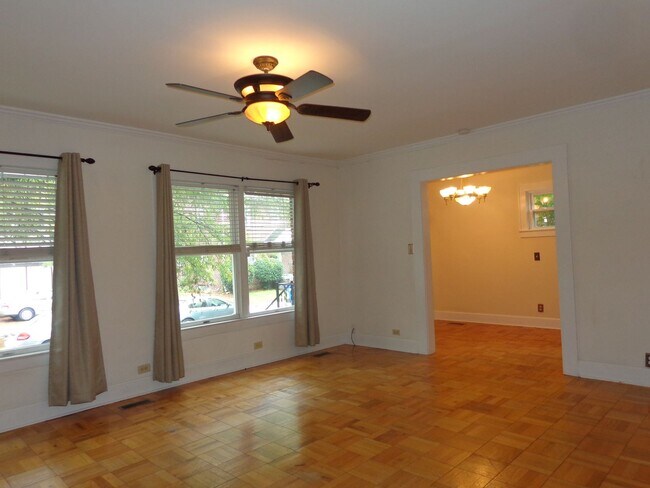 Building Photo - GHENT - 4 Bedroom Home with a Detached 2 Car Garage