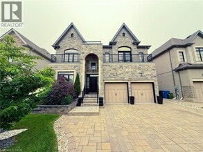 Building Photo - 91 McCann St