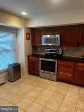 Building Photo - 21 Englishman Ct