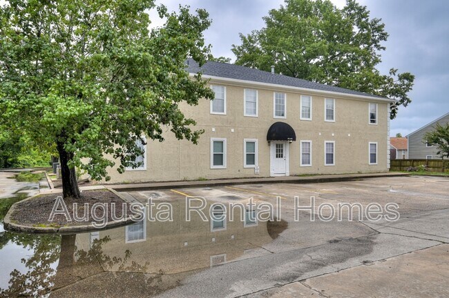 Foto del edificio - 940 Stevens Creek Rd