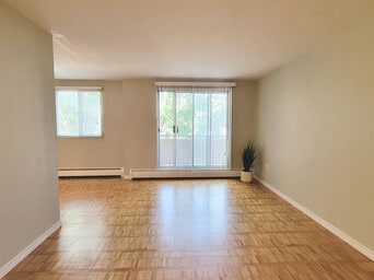 Building Photo - Sharon Garden Suites