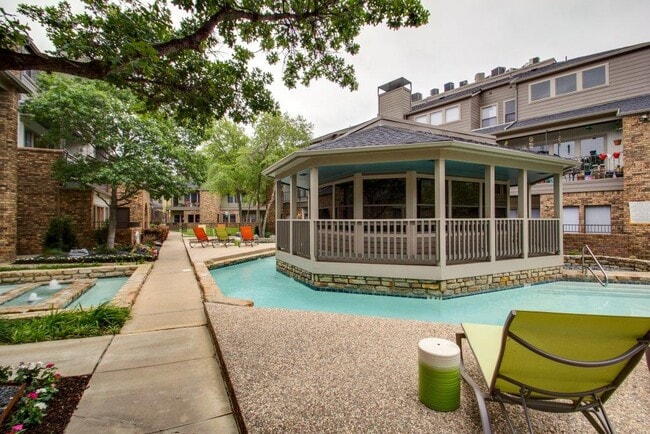 Building Photo - 5333 Sunfish Dr