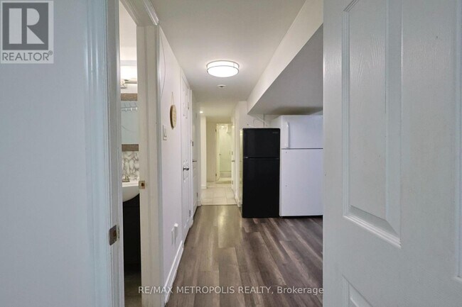 Photo du bâtiment - 538 Bellamy Rd N