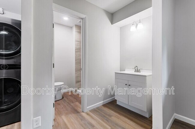 Foto del edificio - 133 W Ridgewood Ave