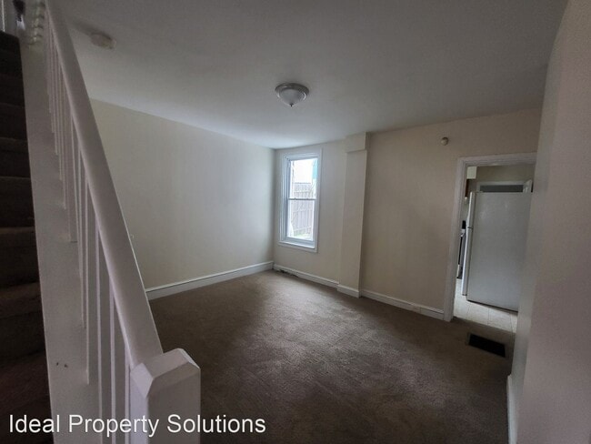 Building Photo - 2 br, 1 bath House - 106 Cedar Street