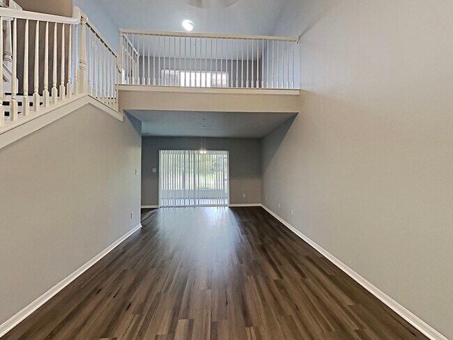 Building Photo - 119 Lake Emma Cove Dr