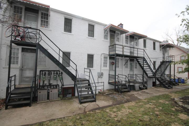 Building Photo - 2378 Neil Avenue, Unit 5