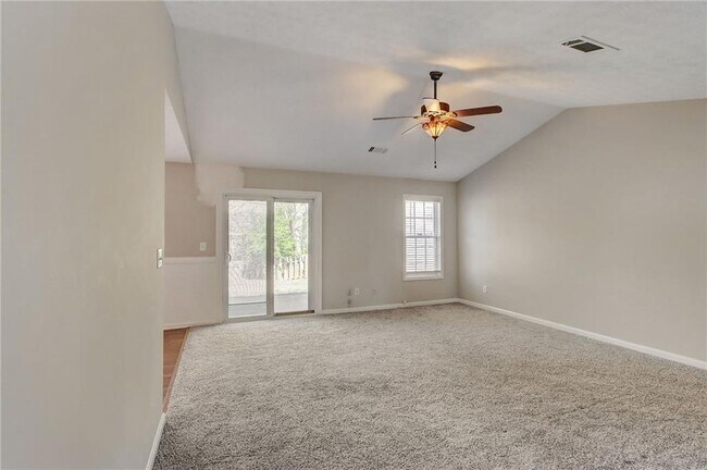 Building Photo - 2963 Lighthouse Ct