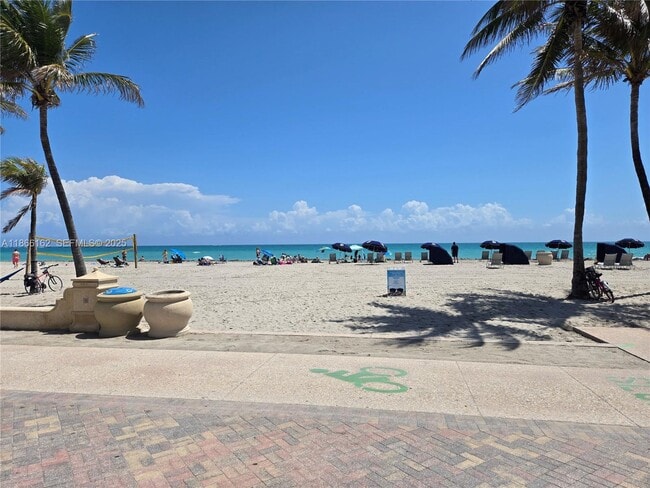 Building Photo - 2247 Jackson St