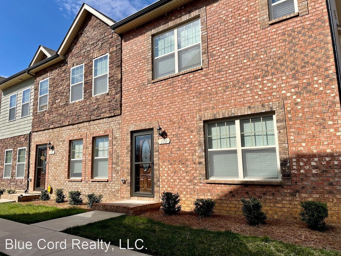 Foto principal - 2 br, 2 bath House - 112 Whitman Crossing