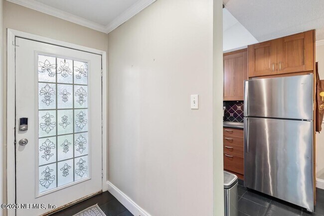 Foto del edificio - 2423 N Seabury Pl