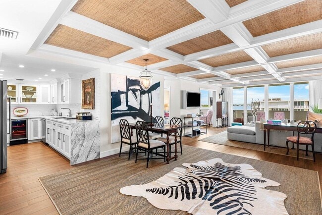 Foto del edificio - 2773 S Ocean Blvd