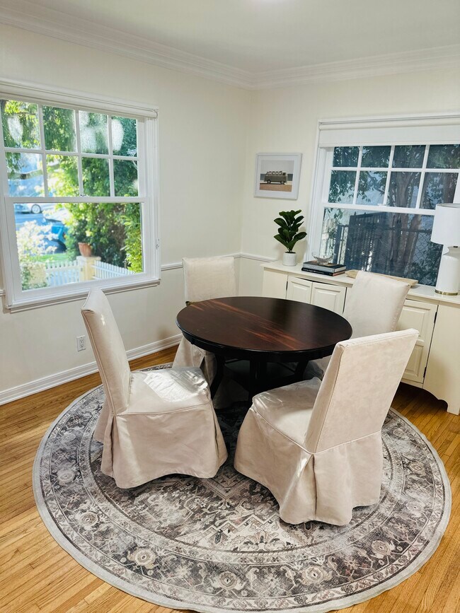 Dining Room - 817 6th St