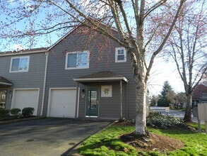 Building Photo - 7123 SW Sagert St