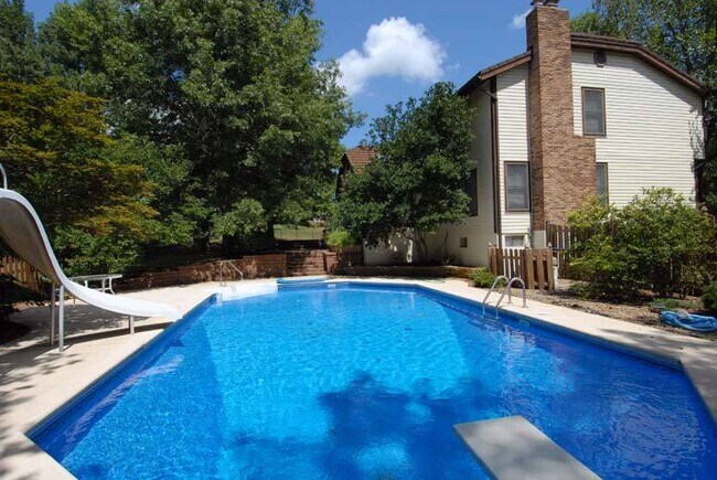 Foto del edificio - St Charles area